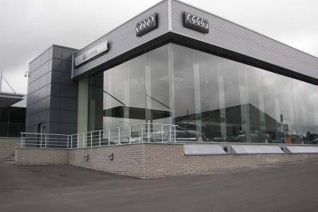 Prefabricated car dealerships AUDI